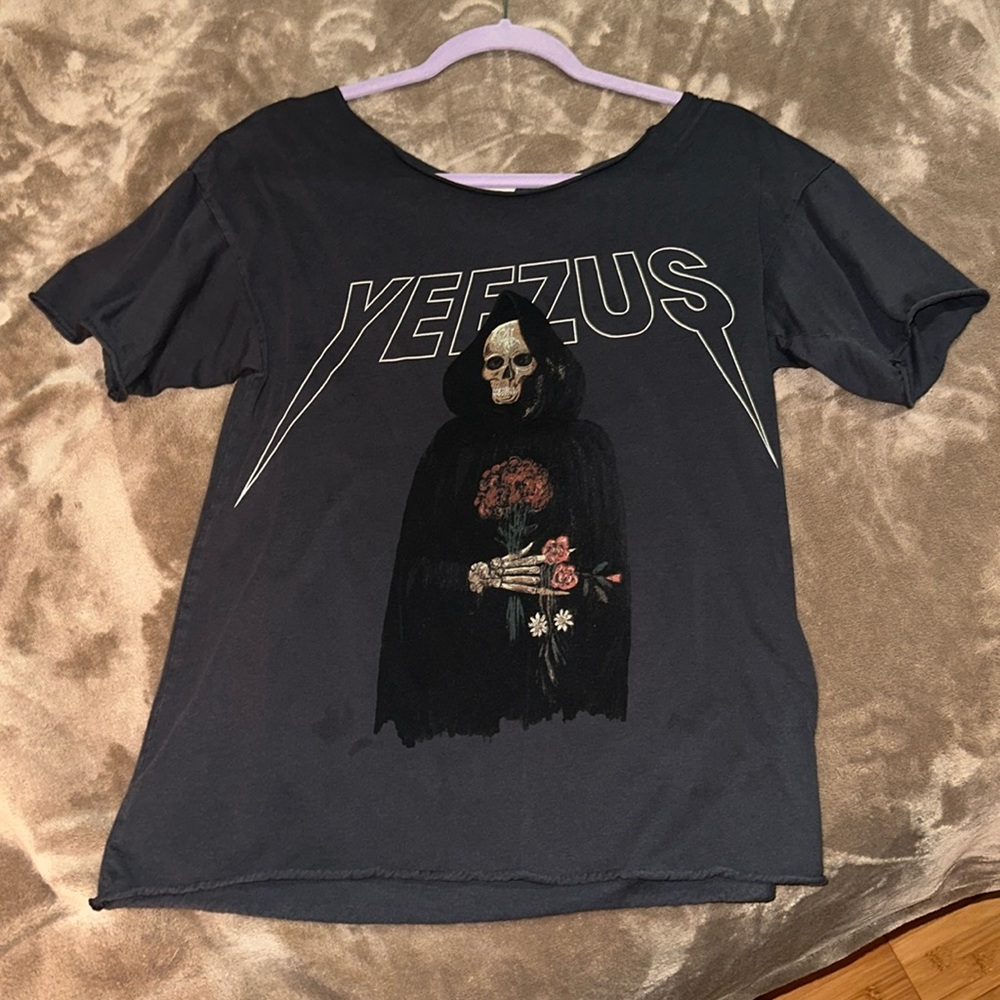 Yeezus skull top